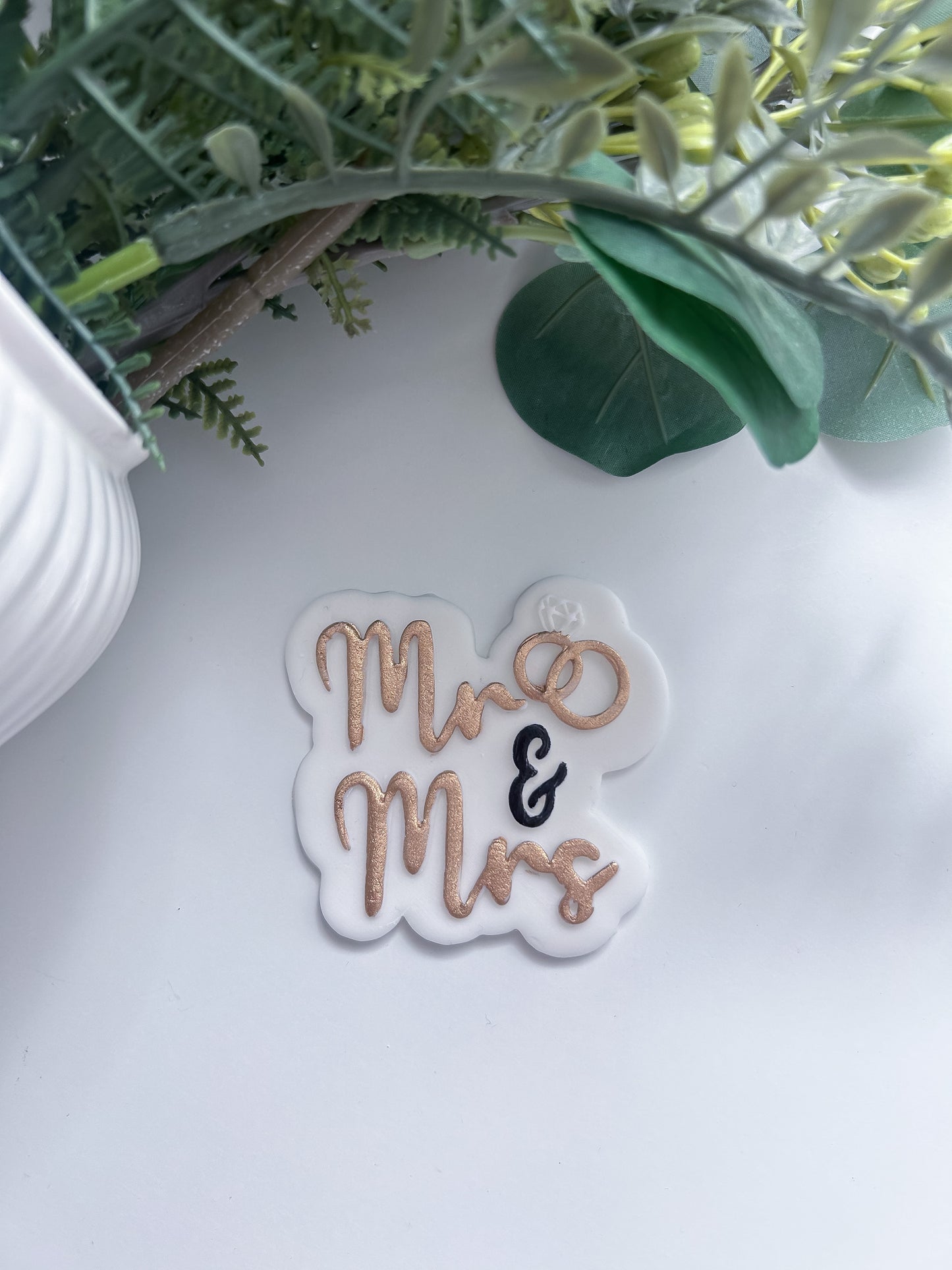 Mr & Mrs