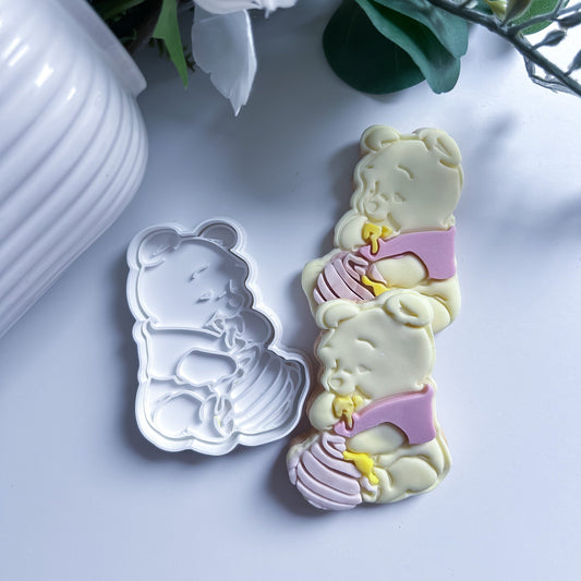 Bébé Winnie gourmand